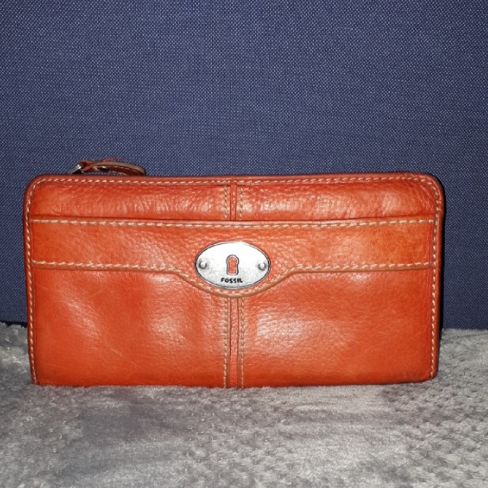 Fossil Maddox Leather Wallet